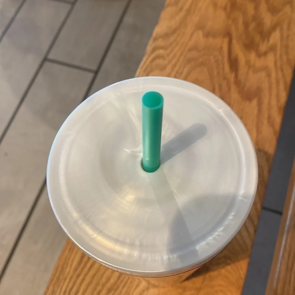 Starbucks really pretty